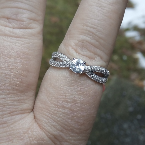 Natural Zircon Ring - Picture 2 of 2